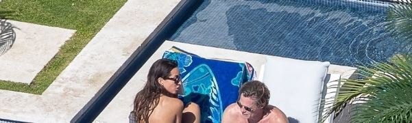 براد بيت وحبيبته الجديدة