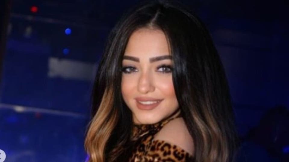 إحالة البلوجر المصرية الحسناء الشهيرة آية إيهاب للجنايات بتهمة تجارة المخدرات