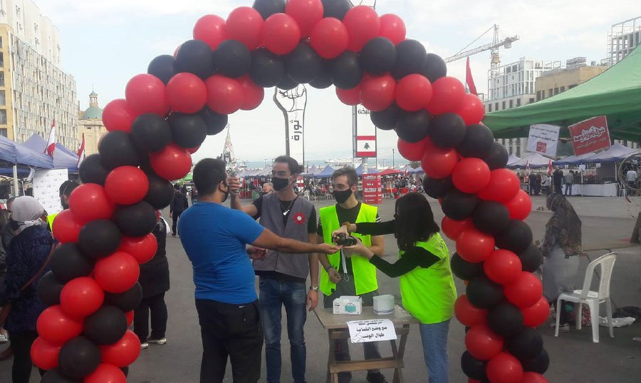 عودة سوق «أبو رخوصة» ملتقى الألوان الفني يلبي الحاجة الشعبية في بيروت |  القدس العربي